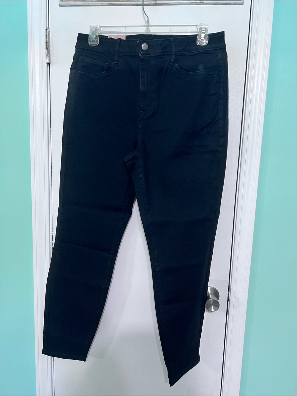 Black Women’s Stretch High-Rise Jeans Size 14W Long super comfortable